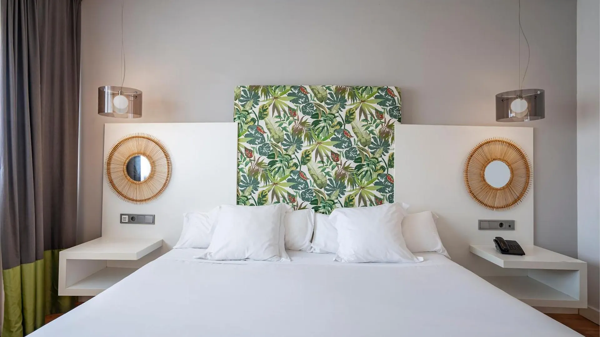 Catalonia Malaga Hotel